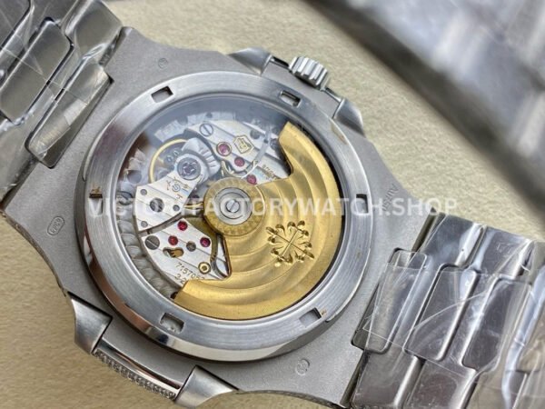 AMG Factory Patek Philippe Nautilus PP5711 40mm Small Diamond Bezel White Gold Diamond Baguette Diamond Silver Dial