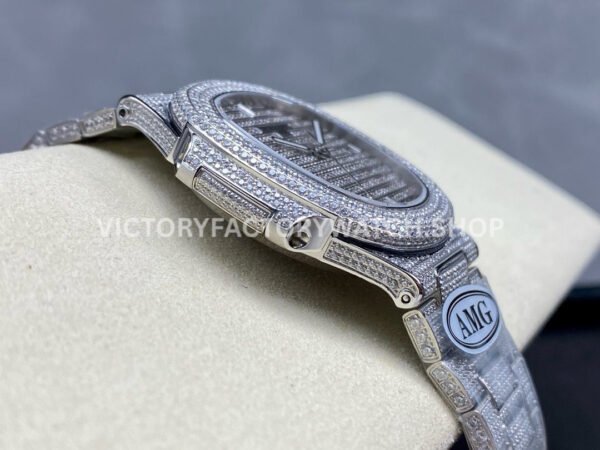 AMG Factory Patek Philippe Nautilus PP5711 40mm Small Diamond Bezel White Gold Diamond Baguette Diamond Silver Dial