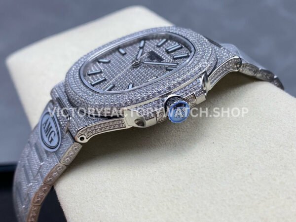 AMG Factory Patek Philippe Nautilus PP5711 40mm Small Diamond Bezel White Gold Diamond Diamond Silver Dial