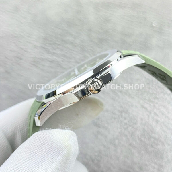 APW Factory Patek Philippe Aquanaut 5168G-010 Green Rubber Strap Arabic Numerals Green Dial (6) APW Factory Patek Philippe Aquanaut 5168G-010 42mm White Gold Green Rubber Strap Arabic Numerals Green Dial