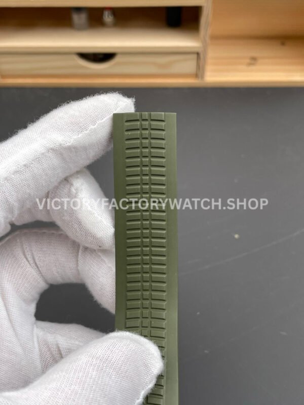 BBF Factory Patek Philippe Aquanaut 40mm 5168G-010 White Gold Rubber Strap Avocado Green Dial