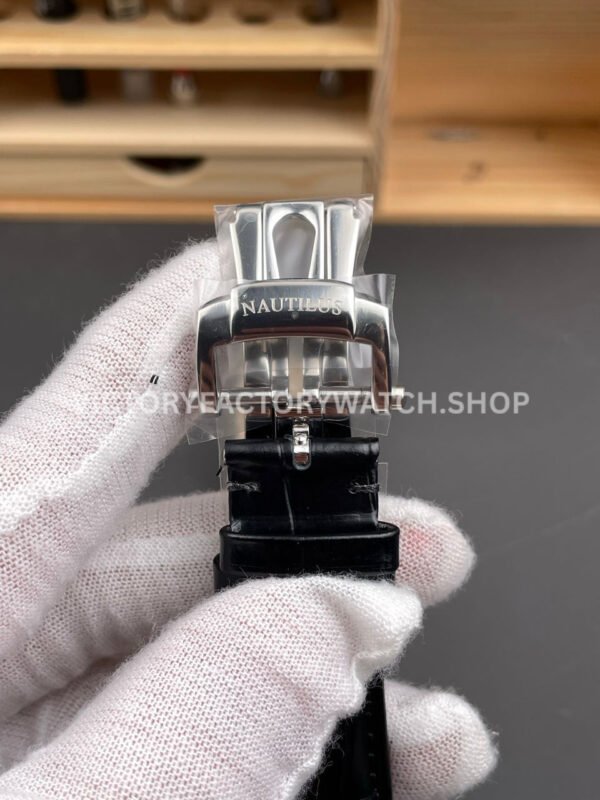 BBF Factory Patek Philippe Nautilus 5711G 40mm Leather Strap Grey Dial