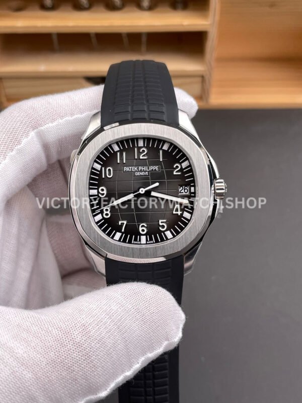 DDF Patek Philippe Aquanaut 5167 1A black dial black rubber strap
