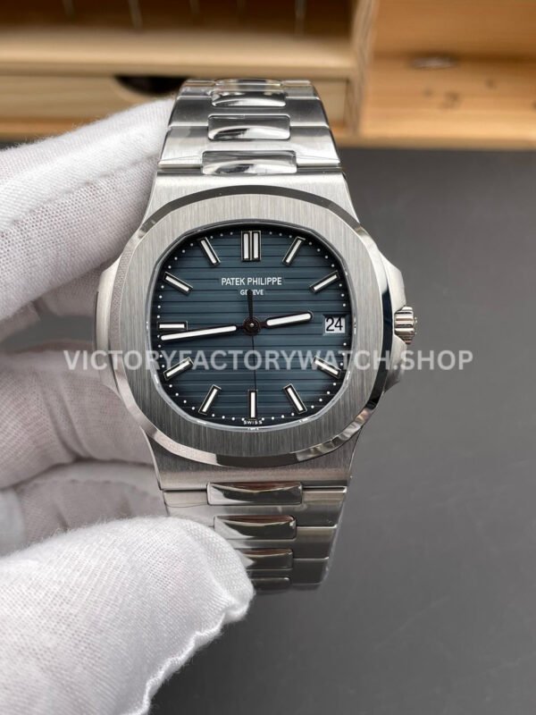 DDF Patek Philippe Nautilus 5711 1A 010 full steel blue dial