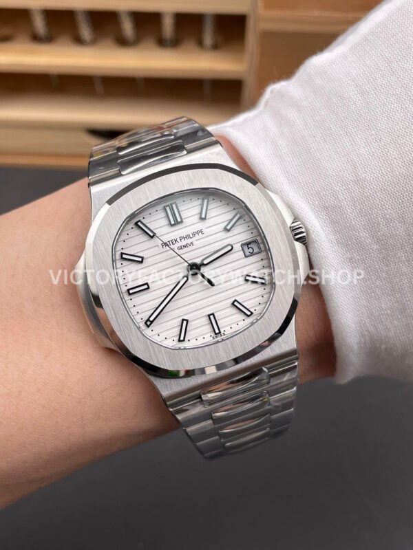 DDF Factory Patek Philippe Nautilus 5711/1A-011 40mm White Dial