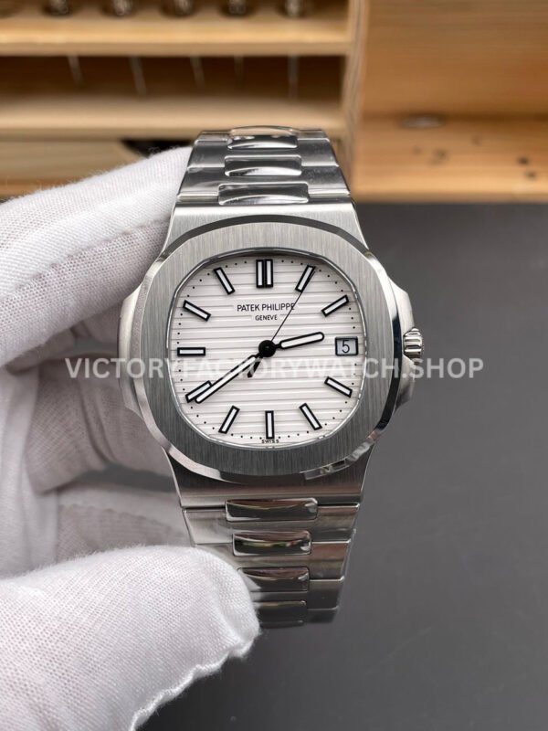 DDF Patek Philippe Nautilus 5711A-011 white dial 40mm