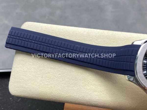 E7 Factory Patek Philippe Aquanaut 5168G-001 40mm White Gold Rubber Strap Blue Dial