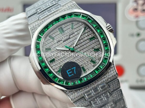 E7 Factory Patek Philippe Emerald Nautilus 5711/113P-001 40mm Full Green Diamond Bezel Platinum Gray Dial