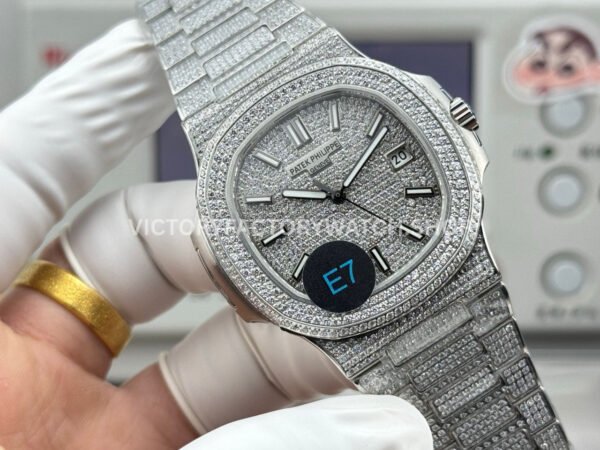 E7 Factory Patek Philippe Nautilus 5711 40mm White Gold Diamond Bezel Diamond Silver Dial
