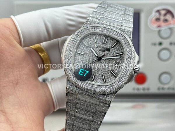 E7 Factory Patek Philippe Nautilus 5711 40mm White Gold Diamond Bezel Diamond Silver Dial