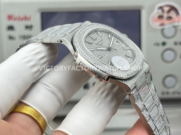 E7 Factory Patek Philippe Nautilus 5711 40mm White Gold Diamond Bezel Diamond Silver Dial