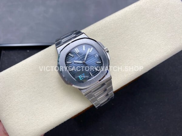 E7 Factory Patek Philippe Nautilus 5711/1A-010 40mm Full Steel Blue Dial