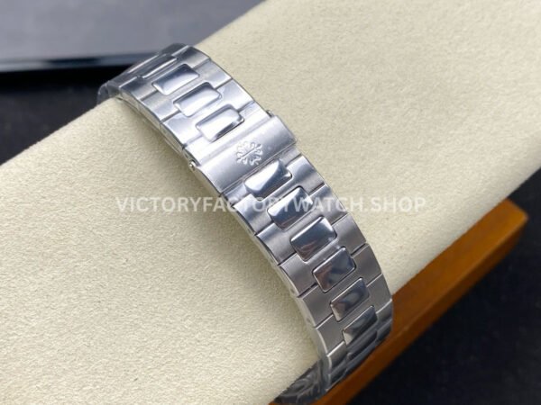 E7 Factory Patek Philippe Nautilus 5711/1A-010 40mm Full Steel Blue Dial