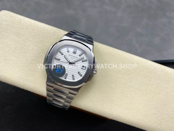 E7 Factory Patek Philippe Nautilus 5711/1A-011 40mm Full Steel White Dial