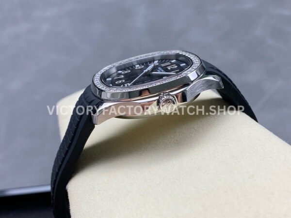 GR Factory Patek Philippe Aquanaut 5267/200A-001 38.8mm Steel Black Rubber Strap Black Dial