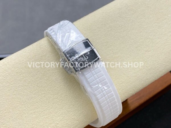 GR Factory Patek Philippe Aquanaut 5267/200A-010 38.8mm Steel White Rubber Strap White Dial