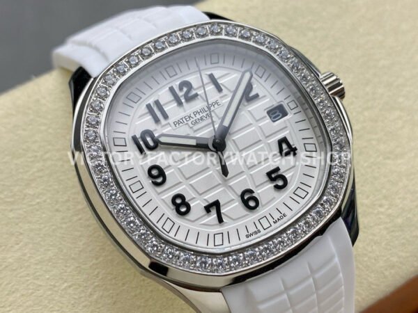 GR Factory Patek Philippe Aquanaut 5267/200A-010 38.8mm Steel White Rubber Strap White Dial