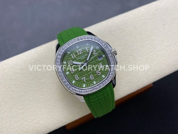 GR Factory Patek Philippe Aquanaut 5267/200A-011 38.8mm Steel Green Rubber Strap Green Dial