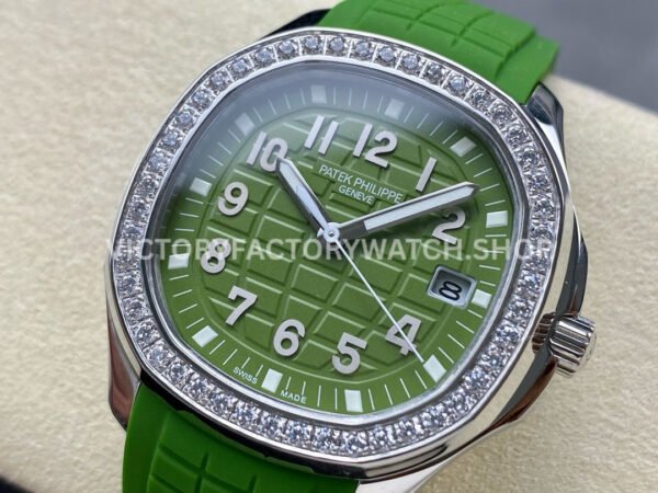 GR Factory Patek Philippe Aquanaut 5267/200A-011 38.8mm Steel Green Rubber Strap Green Dial