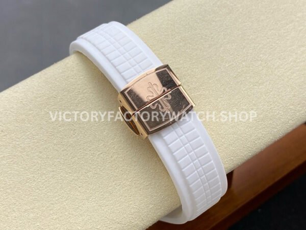 GR Factory Patek Philippe Aquanaut 5268/200R-001 38.8mm Rose Gold White Rubber Strap White Dial