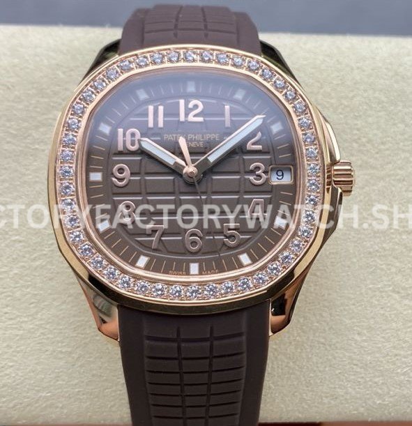 GR Patek Philippe Aquanaut 5268 200R brown dial rose gold