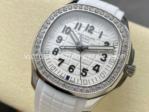 GR Factory Patek Philippe Aquanaut 5269/200-001 38.8mm White Gold White Rubber Strap Arabic Numerals White Dial