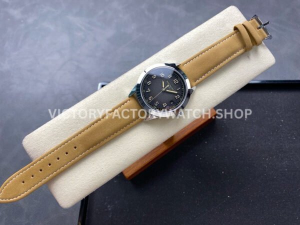 GR Factory Patek Philippe Calatrava 5226G-001 40mm White Gold Brown Leather Strap Arabic Numerals Black Dial