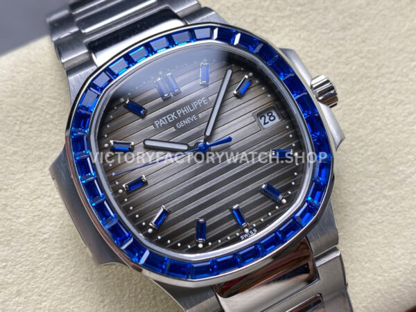GR Factory Patek Philippe Emerald Nautilus 5711-111P-001 35.2mm Full Platinum Gray Dial (8) GR Factory Patek Philippe Emerald Nautilus 5711/111P-001 35.2mm Full Platinum Blue Diamond Bezel Gray Dial