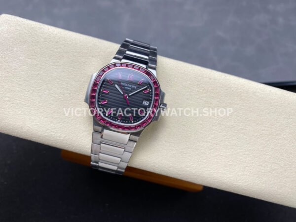 GR Factory Patek Philippe Emerald Nautilus 5711-112P-001 35.2mm Full Platinum Red Diamond Bezel Black Dial