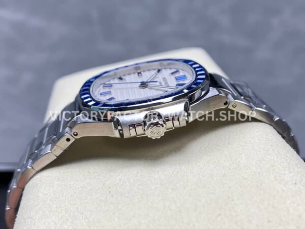 GR Factory Patek Philippe Emerald Nautilus 5711/113P 35.2mm Full Platinum Blue Diamond White Dial