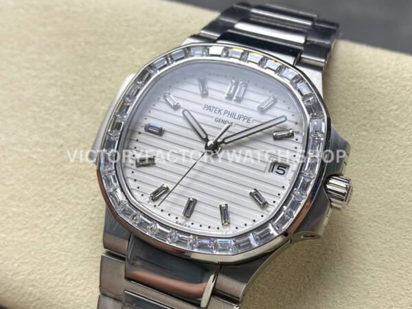 GR Factory Patek Philippe Emerald Nautilus 5711/110P-010 35.2mm Full Platinum Diamond Bezel White Dial