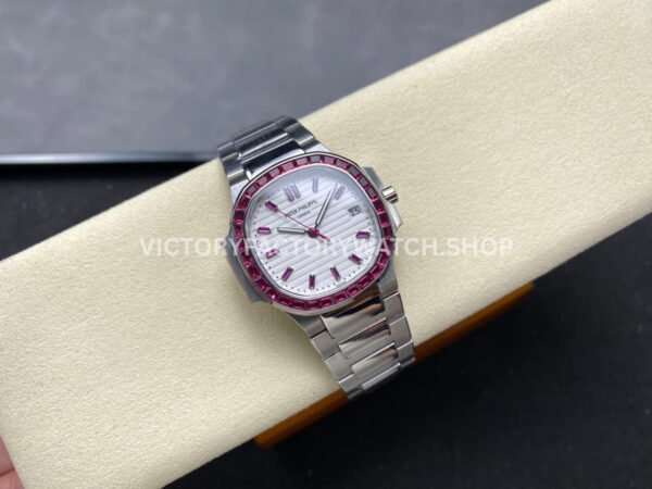 GR Factory Patek Philippe Emerald Nautilus 5711/112P-010 35.2mm Full Platinum Ruby Diamond Bezel White Dial