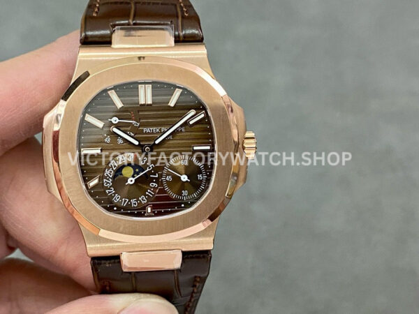 GR Patek Philippe Nautilus 5712R brown dial rose gold leather strap