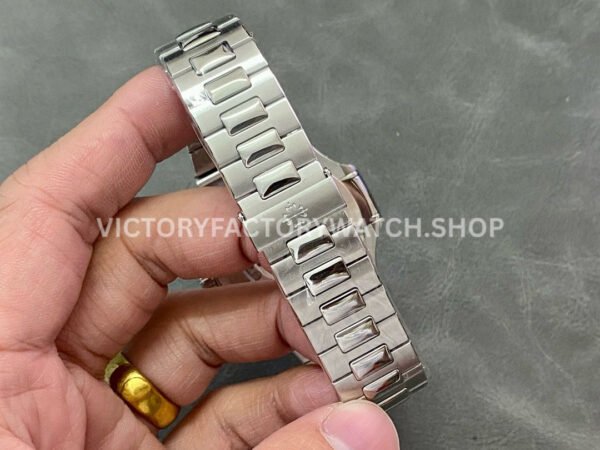 GR Factory Patek Philippe Nautilus 5726 40mm Full Steel Blue Dial