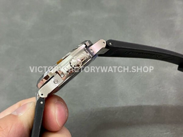 GR Factory Patek Philippe Nautilus 5726 40mm Steel Black Rubber Strap Grey Dial