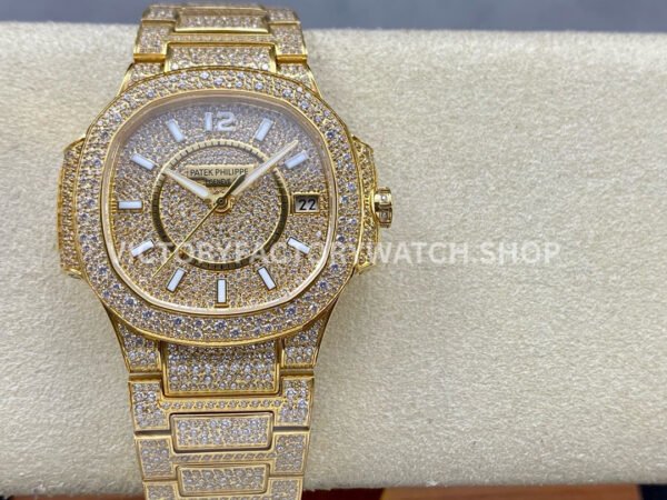 GR Patek Philippe Nautilus 7021 yellow gold jewelry dial