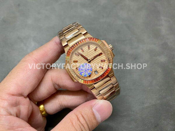 GR Factory Patek Philippe Nautilus 71181300R-001 35.2mm Full Rose Gold Rose Gold Dial (3) GR Factory Patek Philippe Nautilus 7118/1300R-001 35.2mm Full Rose Gold Rose Gold Dial