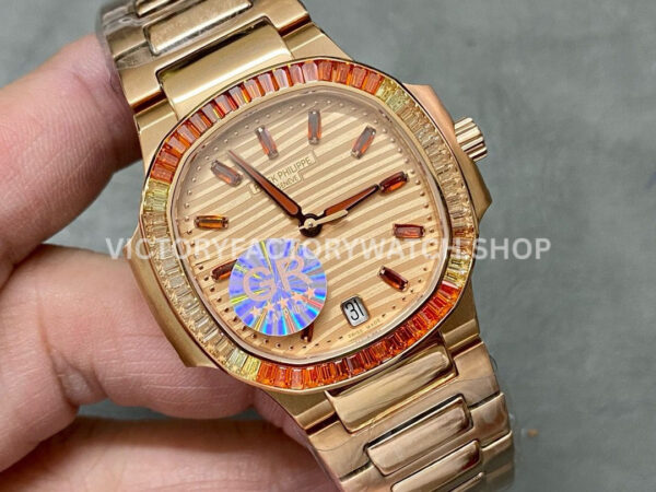 GR Factory Patek Philippe Nautilus 71181300R-001 35.2mm Full Rose Gold Rose Gold Dial (4) GR Factory Patek Philippe Nautilus 7118/1300R-001 35.2mm Full Rose Gold Rose Gold Dial
