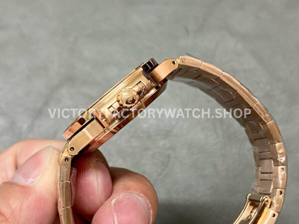 GR Factory Patek Philippe Nautilus 71181300R-001 35.2mm Full Rose Gold Rose Gold Dial (6) GR Factory Patek Philippe Nautilus 7118/1300R-001 35.2mm Full Rose Gold Rose Gold Dial