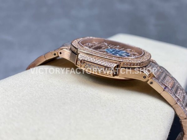 GR Factory Patek Philippe Nautilus 7118/1450G-001 35.2mm Full Diamond Rose Gold Diamond Dial