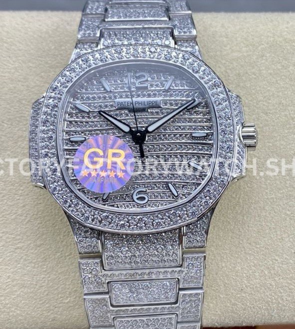 GR Patek Philippe Nautilus 7118 1450G diamond dial white gold