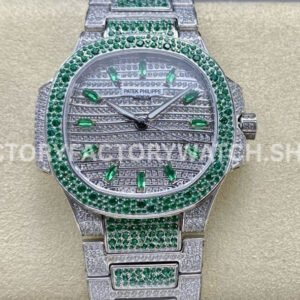GR Patek Philippe Nautilus 7118 1453G green jewelry dial
