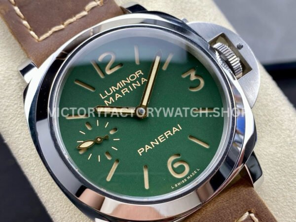 HW Factory Panerai Luminor PAM 911 44mm Steel Leather Strap Arabic Numerals Green Dial (3) HW Factory Panerai Luminor PAM911 44mm Steel Leather Strap Arabic Numerals Green Dial