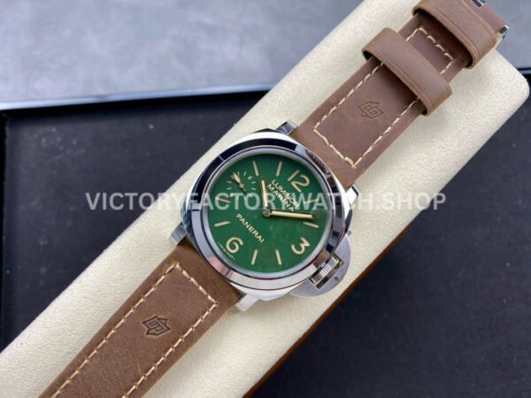 HW Factory Panerai Luminor PAM 911 44mm Steel Leather Strap Arabic Numerals Green Dial (5) HW Factory Panerai Luminor PAM911 44mm Steel Leather Strap Arabic Numerals Green Dial