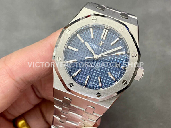 IPF Factory Audemars Piguet Royal Oak 15450ST.OO.1256ST.03 37mm Stainless Steel Blue Dial (7) IPF Factory Audemars Piguet Royal Oak 15450ST.OO.1256ST.03 37mm Stainless Steel Blue Dial
