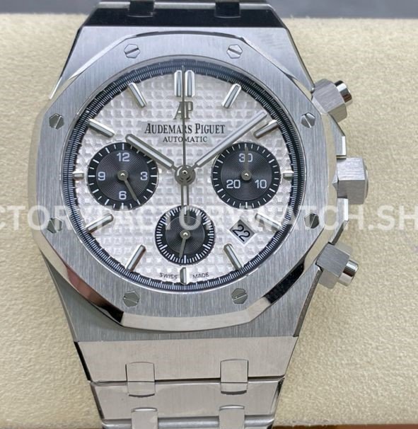 AP 26331ST silver dial Royal Oak chronograph