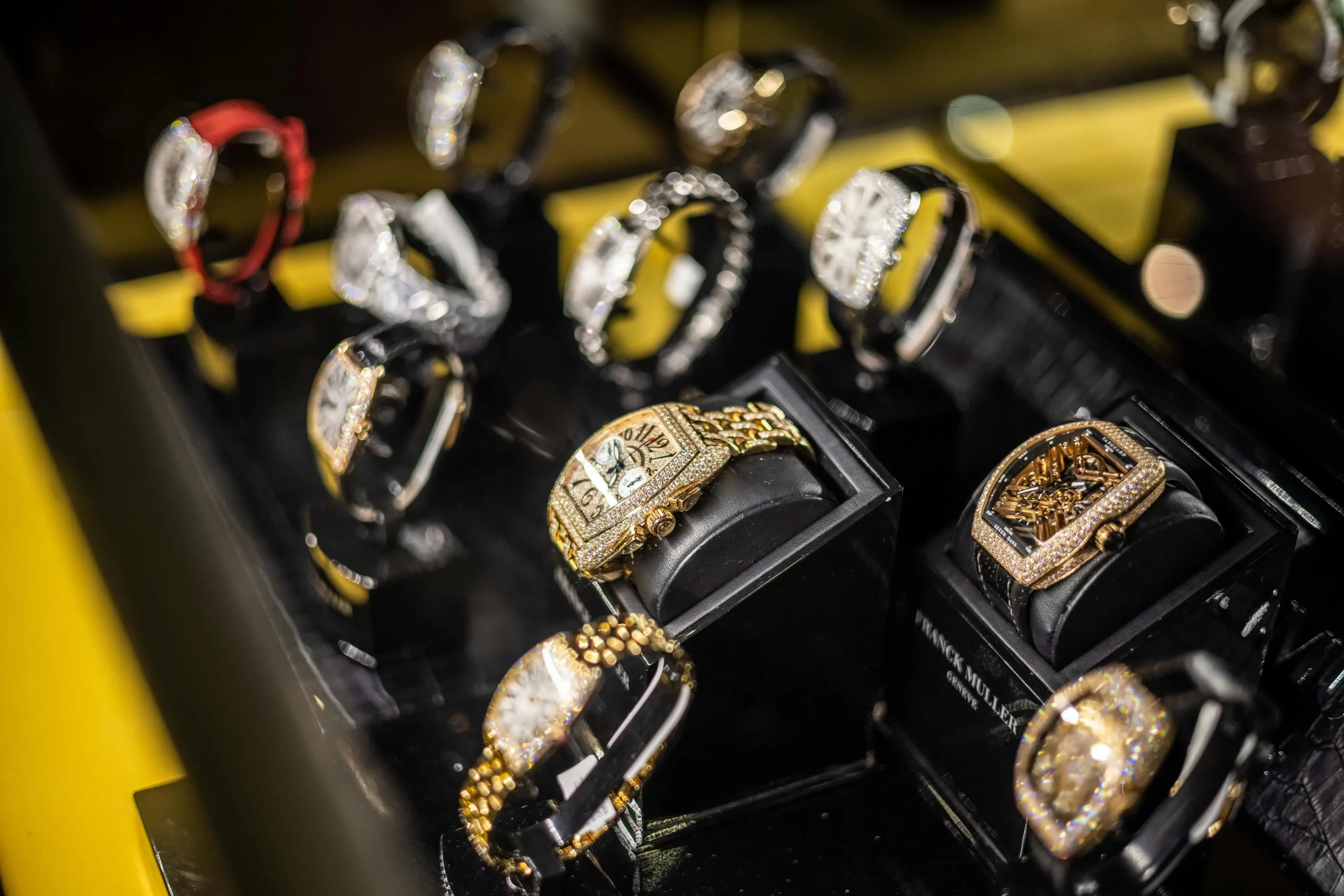 A premium display of luxury replica watches including audemars piguet replica styles, highlighting high-end replica craftsmanship and design quality found in top-tier factories like VSF.