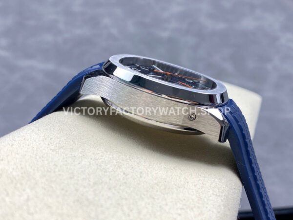 MMA Factory Patek Philippe Aquanaut 5968G 42.2mm White Gold Blue Rubber Strap Arabic Numerals Blue Dial (12) MMA Factory Patek Philippe Aquanaut 5968G 42.2mm White Gold Blue Rubber Strap Arabic Numerals Blue Dial