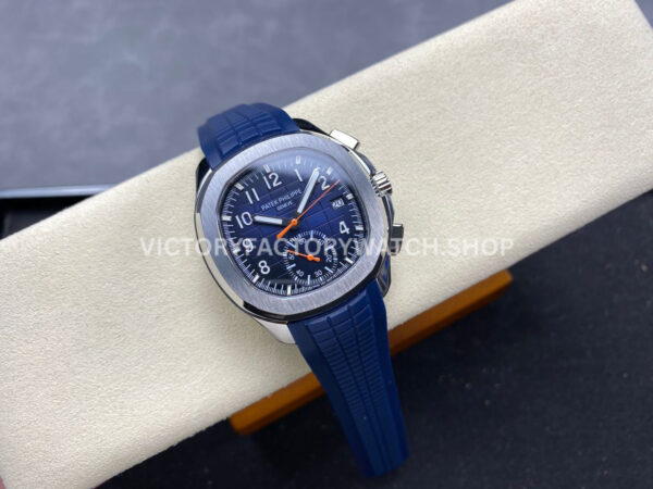 MMA Factory Patek Philippe Aquanaut 5968G 42.2mm White Gold Blue Rubber Strap Arabic Numerals Blue Dial (2) MMA Factory Patek Philippe Aquanaut 5968G 42.2mm White Gold Blue Rubber Strap Arabic Numerals Blue Dial