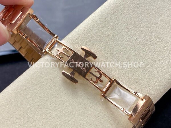 MS Factory Patek Philippe Nautilus 7118/1R 35.2mm Full Rose Gold Gold Dial